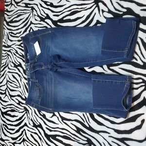 NWT Kohl's Jeggings. Size 7 regular bottom.